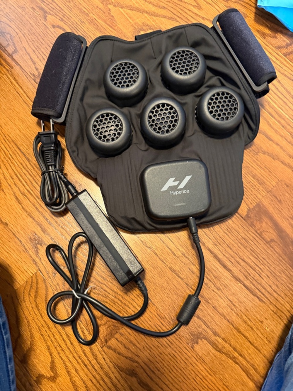 Hyperice X shoulder therapy